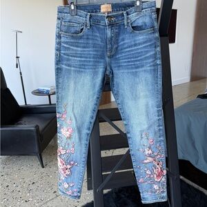 Driftwood Koi Fish Embroidered Marilyn Jeans Women’s Size 28 (Hard to Find)!